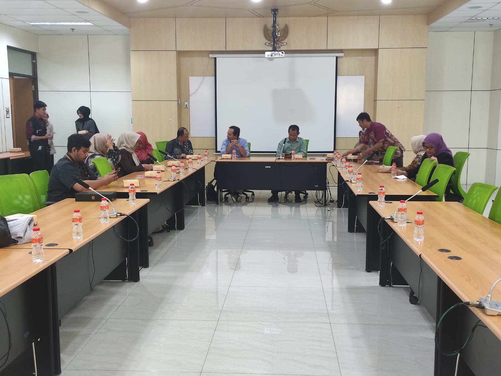 Pusat Difusi Inklusi UPI Dan UNAIR Bahas Pendidikan Inklusif Dalam Benchmarking Inspiratif