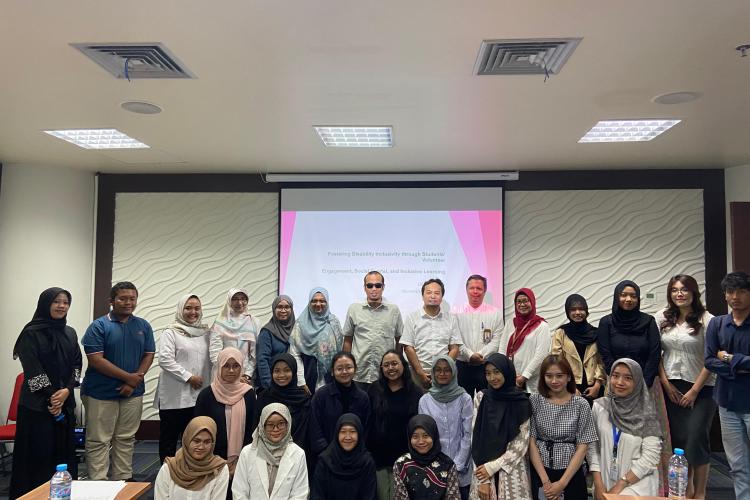 UNAIR Sukses Gelar Pelatihan Calon Relawan Airlangga Inclusive Learning 2024